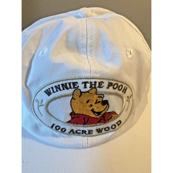 Vintage Winnie the Pooh Hat Cap Fitted Mens One Size Disney Embroidered 00s - Picture 1 of 3